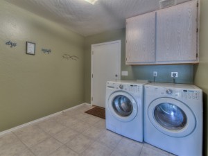 Laundry Room 24661 North 75th Way Scottsdale, AZ 85255 - Home for Sale